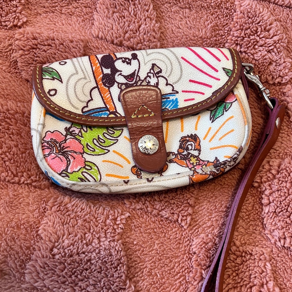 Dooney Bourke Wristlet